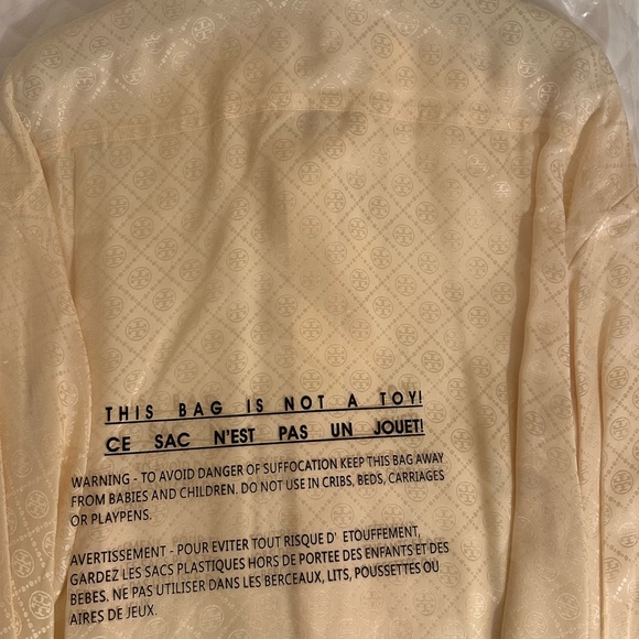 Tory Burch French-cream Tie Neck silk blouse; Jacquard logo; NWT - Picture 11 of 11